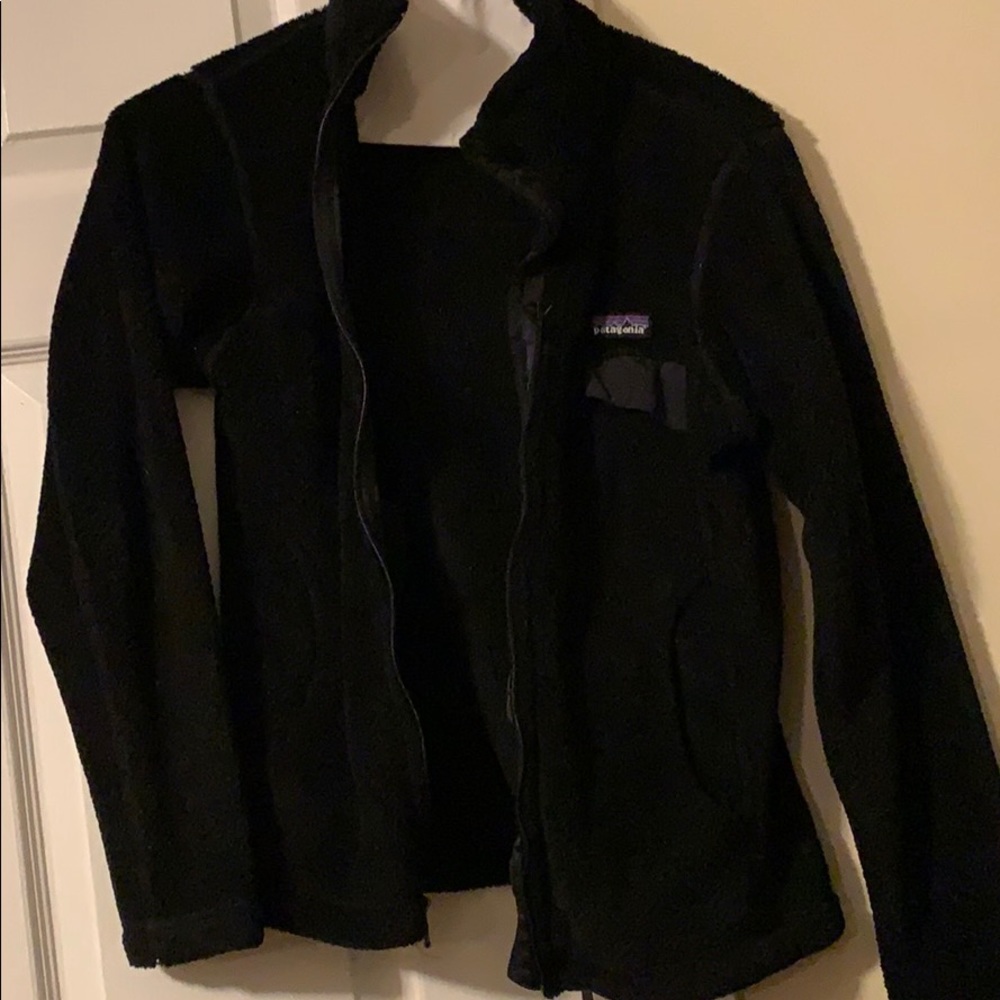 Patagonia fleece zip up small